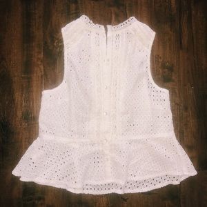 Free People White Blouse!!💗✨🎉